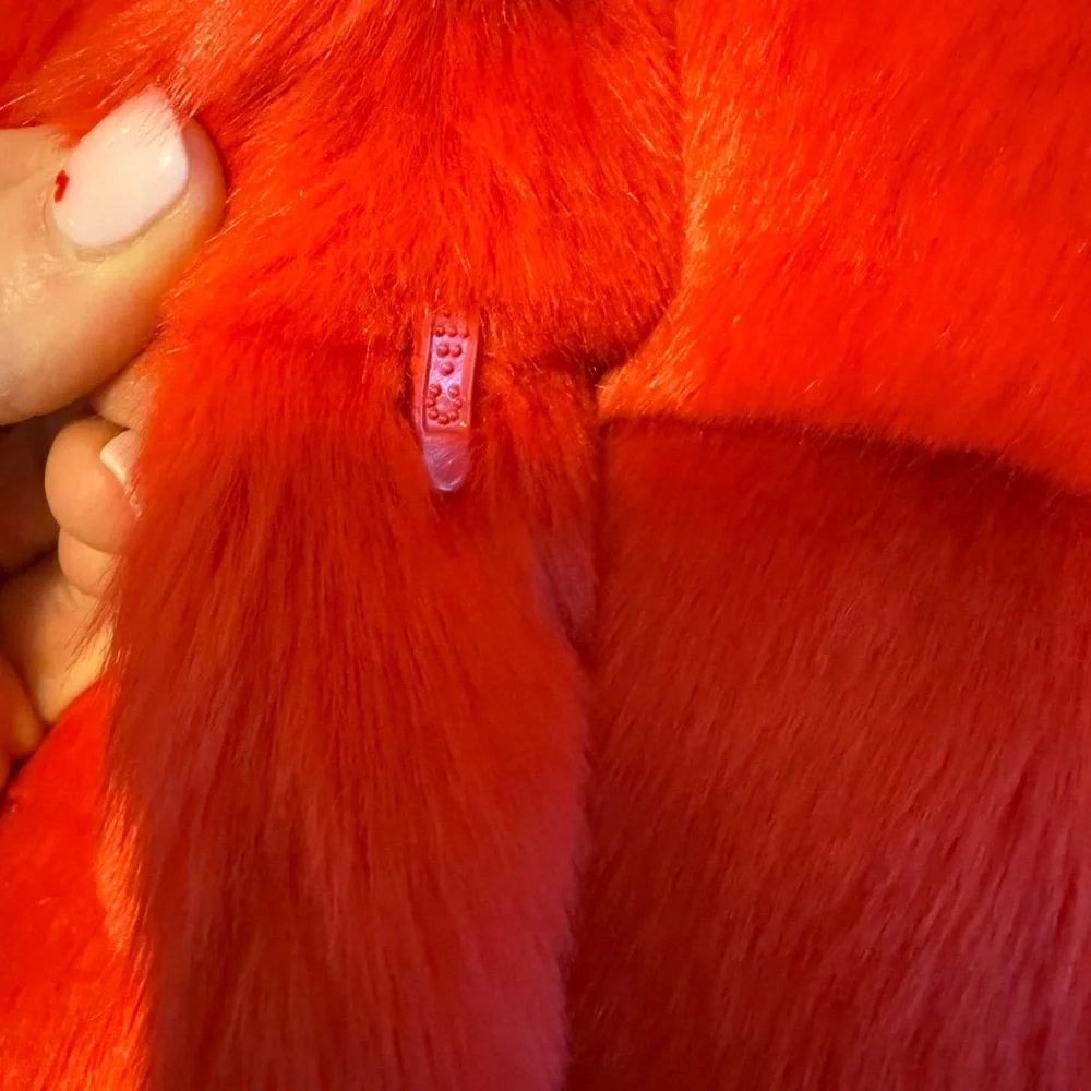 [SCRIPTED] Tiered Faux Fur Jacket in Brilliant Poppy - Picture 9 of 12